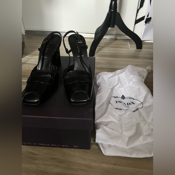Vintage Prada slingback heels - Picture 3 of 5